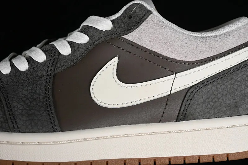 All categories Air Jordan Jordan series basketball shoes Air Jordan 1 Low G version pure original Air Jordan 1 Low "Snkrs Day" AJ1 Joe 1 Magpie gray toe low-top cultural casual sneakers FD0399-004